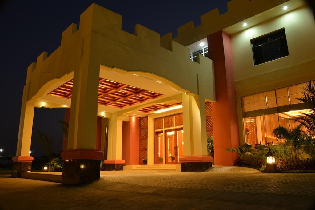 فندق جريت وول ناي بي تاو Oattara Thiri المظهر الخارجي الصورة